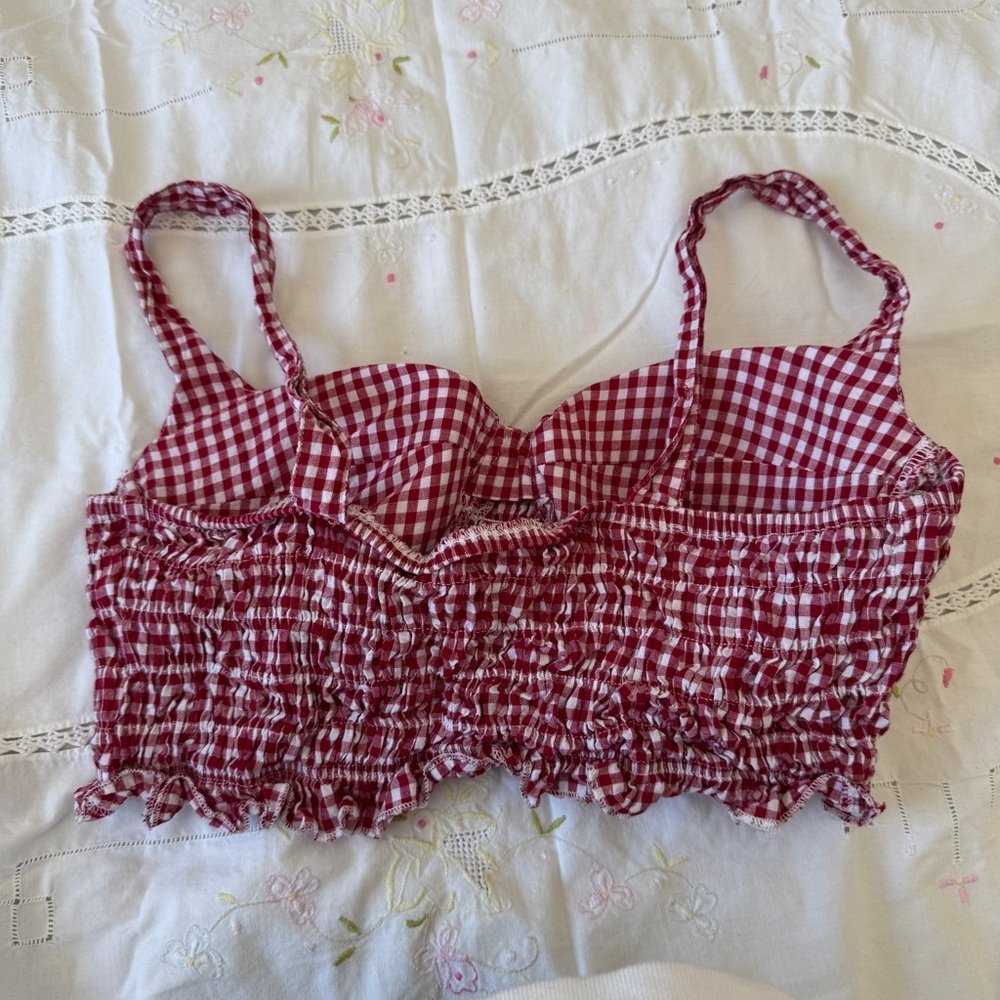⚠️❌SOLD⚠️❌Missguided Red Checkered Ruffle Top - Picture 5 of 7
